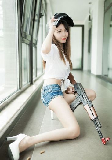 美女扒开腿让人桶爽